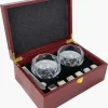 Novacore - Luxe Whisky Boîte En Bois - Gift Set - Whisky Set - Incl. 2 Verres à Whisky, 6 Pierres à Whisky RSV Et Accessoires De Vêtements Pour Bébé Extra