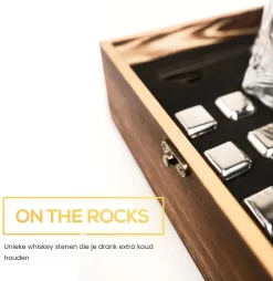 Ensemble Whisky Avec Deux Verres De Whisky Et Six Pierres De Whisky - Verres à Whisky - Ensemble Whisky - Verre à Whisky - Un Vaderdag De Cadeaux - Cadeaux Père - Cadeau Vaderdag -Fournitures De Cuisine Boutique 1167x1200 3