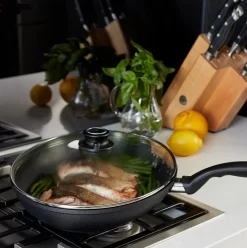 Swiss Diamond - XD Poêle à Poisson - Revêtement Antiadhésif - 38x26cm - Avec Couvercle -Fournitures De Cuisine Boutique 1196x1200 17