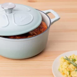 Cocotte En Fonte Navaris Avec Couvercle - Cocotte - Convient Pour La Cuisson à Induction, Gaz Et Vitrocéramique - Passe Au Four Jusqu'à 260 °C - Vert Menthe -Fournitures De Cuisine Boutique 1199x1200 8