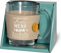 Verre à Thé - Vous êtes Une Belle Personne Et La Plus Belle Tasse De Thé - Rempli De Chocolats Italiens Emballés - Avec Un Ruban De Soie Avec Le Texte "Surtout Voor Jou" Dans Un Coffret Cadeau Avec Ruban Coloré