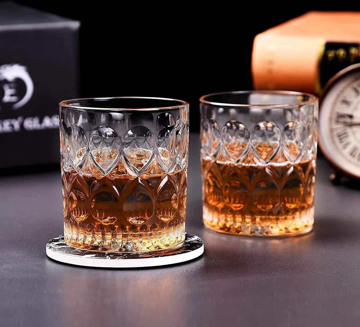 Set De 4 Verres à Whisky 300 Ml Pour Boire Du Bourbon Scotch Whisky Rhum Cocktail Cognac Vodka Verres à Whisky Avec Boîte De Luxe Un Cadeau Unique Pour Homme Femme 5 Set De 4 Verres à Whisky 300 Ml Pour Boire Du Bourbon Scotch Whisky Rhum Cocktail Cognac Vodka Verres à Whisky Avec Boîte De Luxe Un Cadeau Unique Pour Homme Femme – Image 5