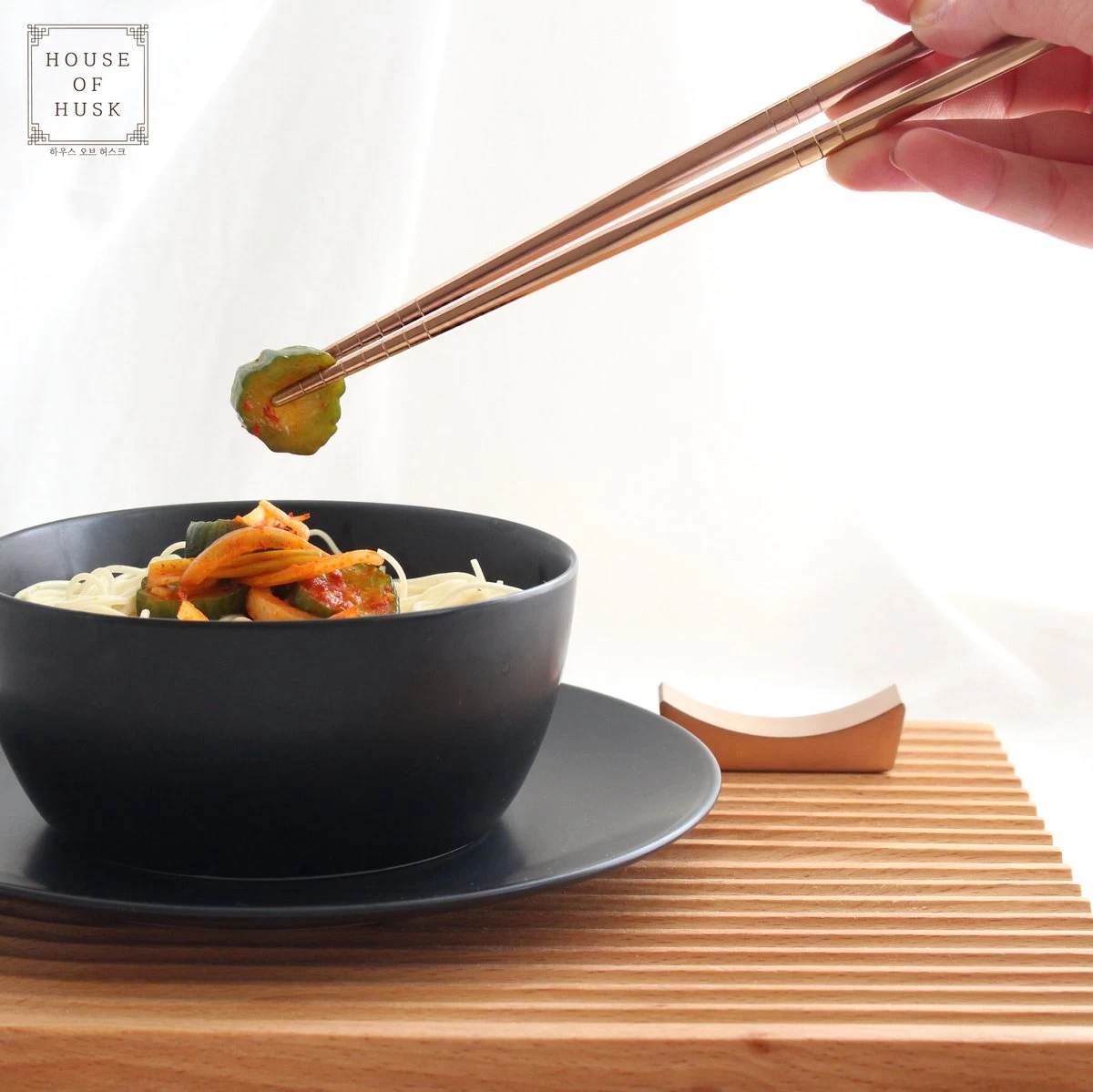 House Of Husk ™ - Set De Baguettes En Métal Or Rose - 5 Paires De Baguettes Coréennes - Acier Inoxydable - Métal - Baguettes - Coréen - Va Au Lave-vaisselle - Baguettes De Sushi - Nouilles 5 House Of Husk ™ - Set De Baguettes En Métal Or Rose - 5 Paires De Baguettes Coréennes - Acier Inoxydable - Métal - Baguettes - Coréen - Va Au Lave-vaisselle - Baguettes De Sushi - Nouilles – Image 5