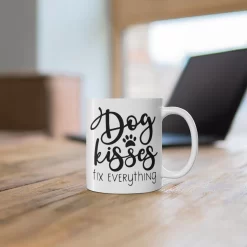 Dog Kisses Fix Everything Mug En Céramique, Mug Cadeau Drôle, Cadeau Pour Les Amoureux Des Chiens, Mugs Pour Propriétaires De Chiens, Mug De Qualité, D015-018W, 11oz, -Fournitures De Cuisine Boutique 1200x1200 1206