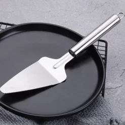 Pelle à Gâteau ESTARK® - Pelle à Gâteau - Pelle à Gâteau LUXE - Coupe De Gâteau - Cuillère à Gâteau - Couteau à Gâteau - Couteau à Gâteau - Or - Acier Inoxydable - 26 Cm - Ustensiles De Cuisson - Argent -Fournitures De Cuisine Boutique 1200x1200 133
