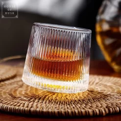 House Of Husk Set De 2 Verres à Whisky - Verres à Whisky - Rotation à 360 Degrés - Haute Brillance - Coffret Cadeau à Whisky -Fournitures De Cuisine Boutique 1200x1200 1338