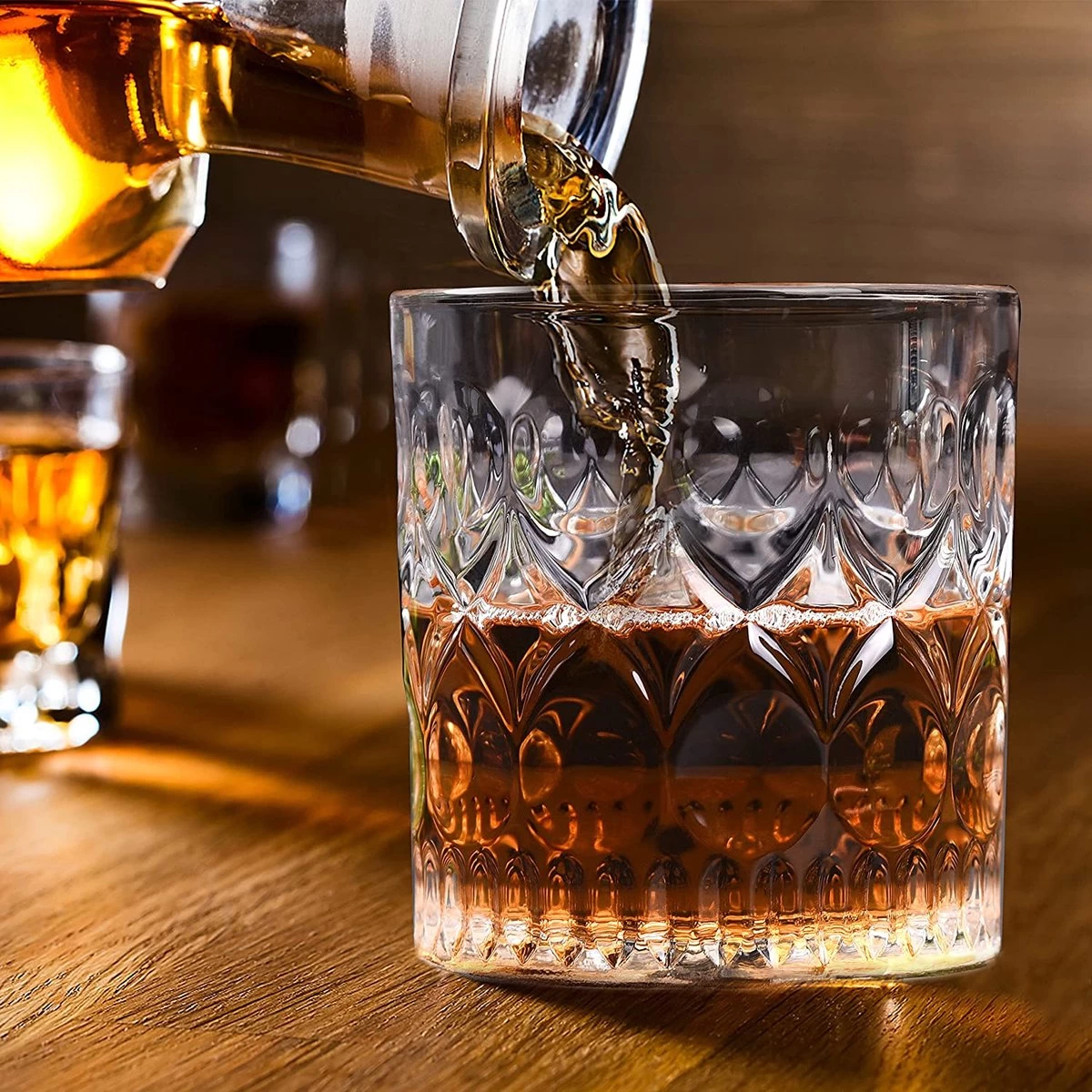 Set De 4 Verres à Whisky 300 Ml Pour Boire Du Bourbon Scotch Whisky Rhum Cocktail Cognac Vodka Verres à Whisky Avec Boîte De Luxe Un Cadeau Unique Pour Homme Femme 3 Set De 4 Verres à Whisky 300 Ml Pour Boire Du Bourbon Scotch Whisky Rhum Cocktail Cognac Vodka Verres à Whisky Avec Boîte De Luxe Un Cadeau Unique Pour Homme Femme – Image 3