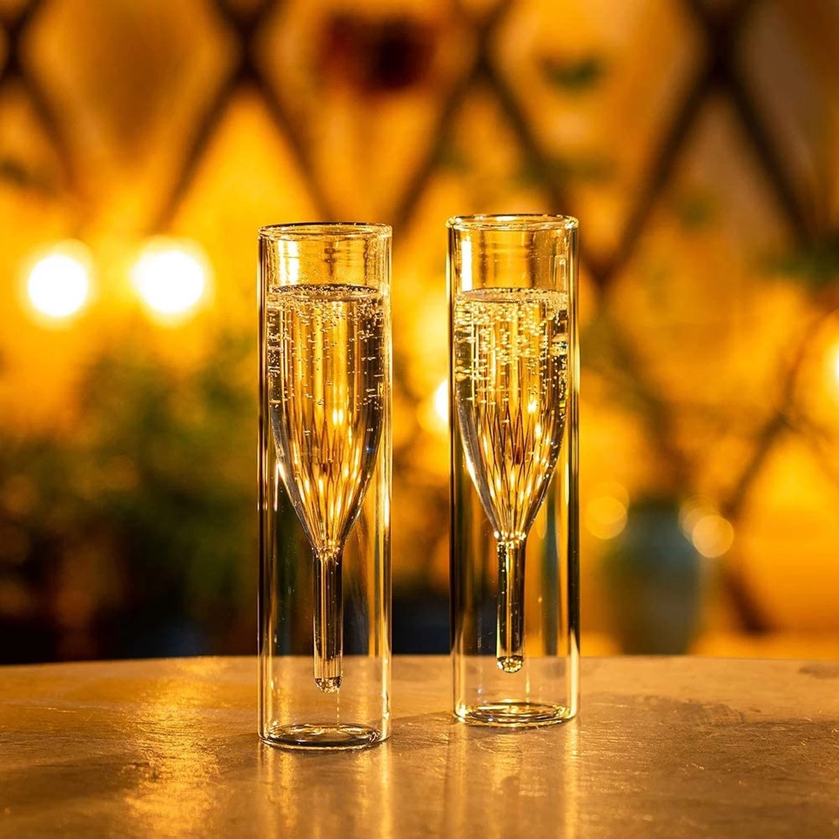 Verres En Cristal De Glas à Champagne à Double Paroi Massief , Tasses En Verres Transparent Sans Tige De Tulipe Classique, Verres à Toast Soufflés à La Bouche Pour La Restauration, Les Mariages, Les Fêtes, Les Bars, Les Réunions De Famille (4) 2 Verres En Cristal De Glas à Champagne à Double Paroi Massief , Tasses En Verres Transparent Sans Tige De Tulipe Classique, Verres à Toast Soufflés à La Bouche Pour La Restauration, Les Mariages, Les Fêtes, Les Bars, Les Réunions De Famille (4) – Image 2