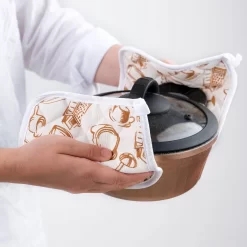 Maniques Tavas Résistantes à La Chaleur | 2 Pièces | Katoen, Thermolite | Jusqu'à 220°C | Blanc - Marron -Fournitures De Cuisine Boutique 1200x1200 1765