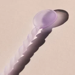 Cuillère En Verres - Lilas - Violet - Cuillères Givrées - Lot De 4 - Verre - Verre Torsadé - Cuillère à Café - Cuillère à Cocktail - Cuillères Torsadées - Verre Borosilicaté - 15 Cm De Long - Cuillères Uniques