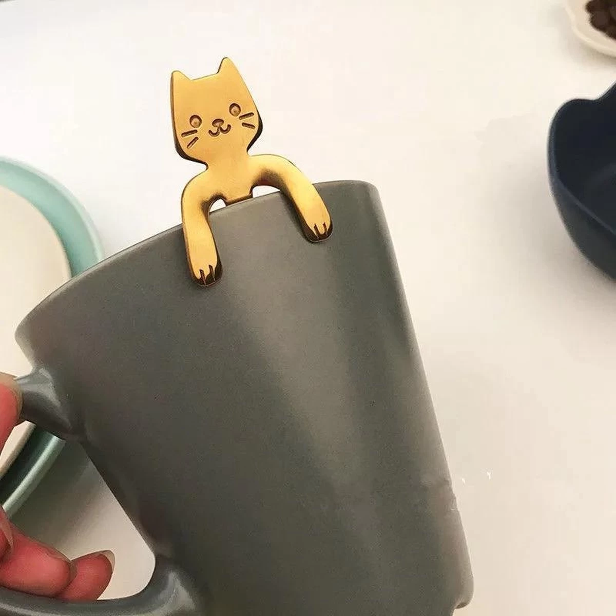 4 Cuillères à Café Hanging Cat - Café Et Thé - Cuillère à Motif De Chat - Cuillère à Café - Acier Inoxydable - Doré 3 4 Cuillères à Café Hanging Cat - Café Et Thé - Cuillère à Motif De Chat - Cuillère à Café - Acier Inoxydable - Doré – Image 3