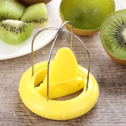 Kiwi Cutter - Creative Fruit Peeler - Outils Pour Citroen Et Kiwi - Durable Et Utile - Ustensiles Et Accessoires De Vêtements Pour Bébé De Cuisine - Jaune -Fournitures De Cuisine Boutique 1200x1200 484