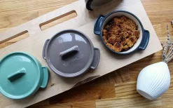 Mahlzeit Mini Cocotte Set Avec Support En Bois 3 X 250 Ml En Fonte Lot De 3 Casseroles De Service Casserole émaillée Petite Cocotte Casserole En Fonte -Fournitures De Cuisine Boutique 1200x748