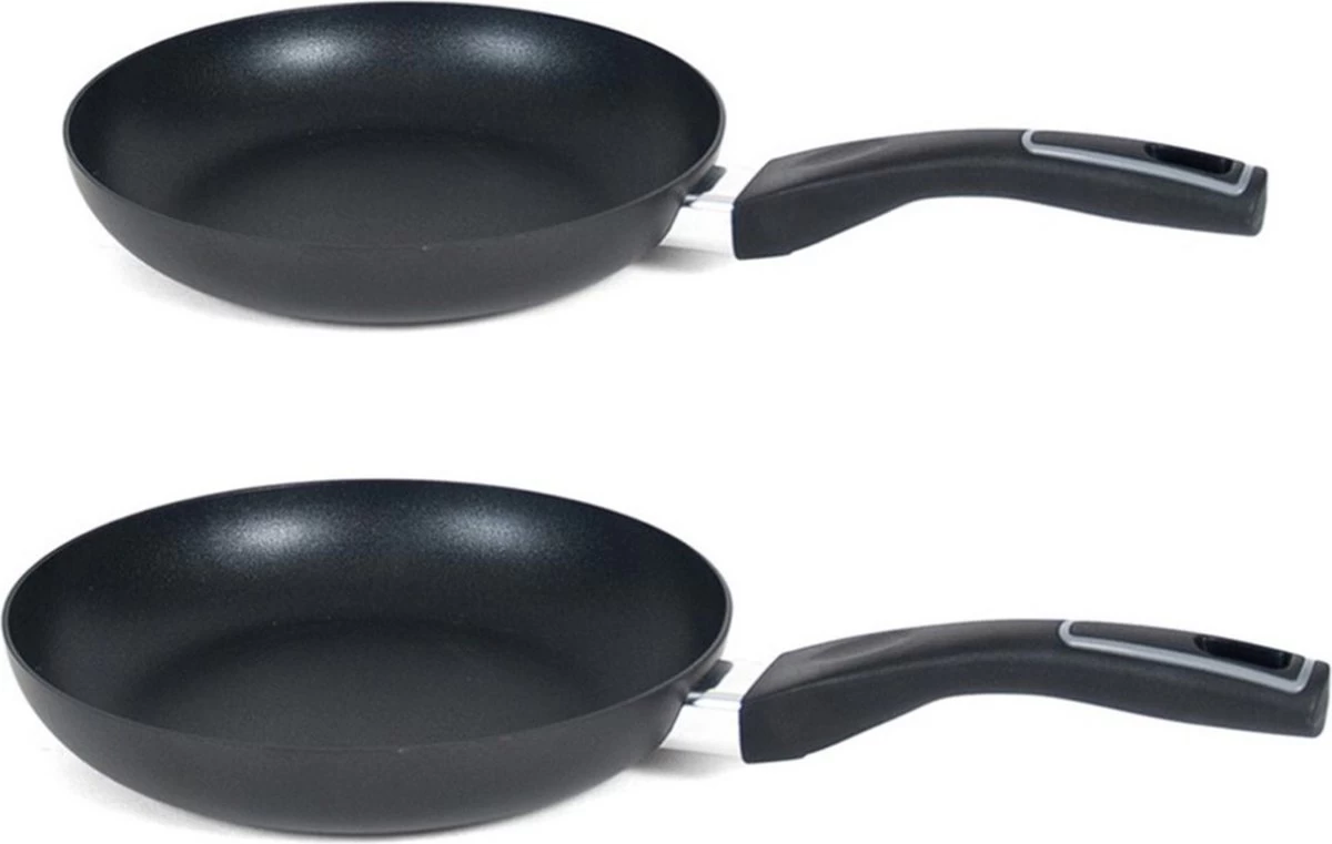 Set De Poêles à Frire Gusto Avec Couche Antiadhésive Dia 26 Et 28 Cm - Convient à Toutes Les Sources De Chaleur 1 Set De Poêles à Frire Gusto Avec Couche Antiadhésive Dia 26 Et 28 Cm - Convient à Toutes Les Sources De Chaleur