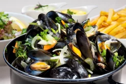 Made4Home® - Marmite à Moules - Ø18 Cm - Électrique Et Gaz - Avec Couvercle - Zwart - Métal - Moule à Moules -Fournitures De Cuisine Boutique 1200x797 5