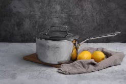 Saveur Selects Série Voyage - Casserole Inox Induction - 20cm - Avec Couvercle - Sans PFAS - Garantie à Vie -Fournitures De Cuisine Boutique 1200x800 53