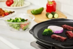 Buccan - Zwart Buccan - Hamersley - Ensemble De Casseroles En Fonte - Plaque De Cuisson - Zwart 37x34x2.85 Cm (poignées Comprises) Diamètre 32 Cm 15 Buccan - Zwart Buccan - Hamersley - Ensemble De Casseroles En Fonte - Plaque De Cuisson - Zwart 37x34x2.85 Cm (poignées Comprises) Diamètre 32 Cm -Fournitures De Cuisine Boutique 1200x800 68