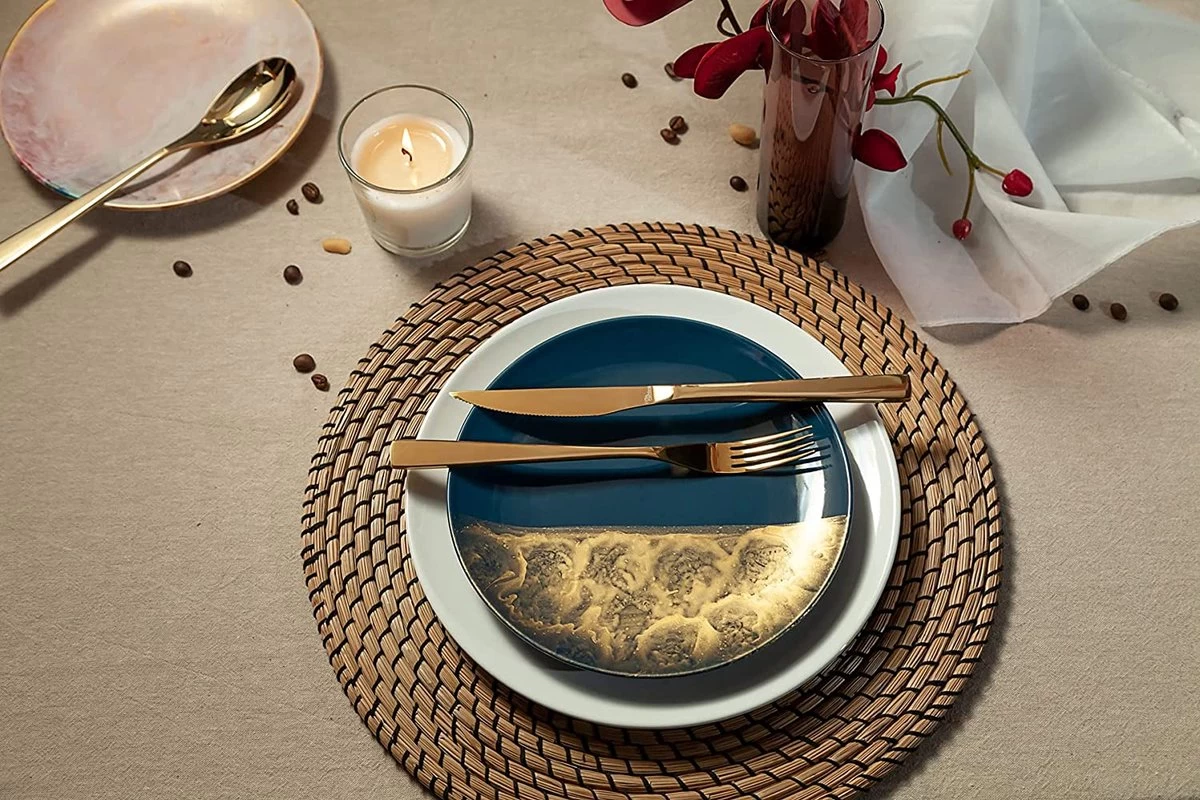 Otto Koning - Berlin - Ensemble De Couverts En Or Pour 6 Personnes, Couverts De Table 30 Pièces En Titane Plaqué Or Et Poli Brillant, épaisseur 4 Mm, Et Couteau à Steak. Couverts Modernes Pour 6 Personnes 2 Otto Koning - Berlin - Ensemble De Couverts En Or Pour 6 Personnes, Couverts De Table 30 Pièces En Titane Plaqué Or Et Poli Brillant, épaisseur 4 Mm, Et Couteau à Steak. Couverts Modernes Pour 6 Personnes – Image 2