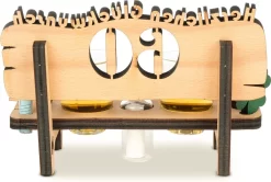 Brynnberg Schnapsbank Mit Jahreszahl - Holz Lorbeerkranz Mit Zahl Engraving - Gift Zum 60 Hochzeitstag Couple Anniversary - Geburtstag Und Pärchen Gift Idea - Schnapsgläser Latte Mit 2 Gläsern -Fournitures De Cuisine Boutique 1200x808 2