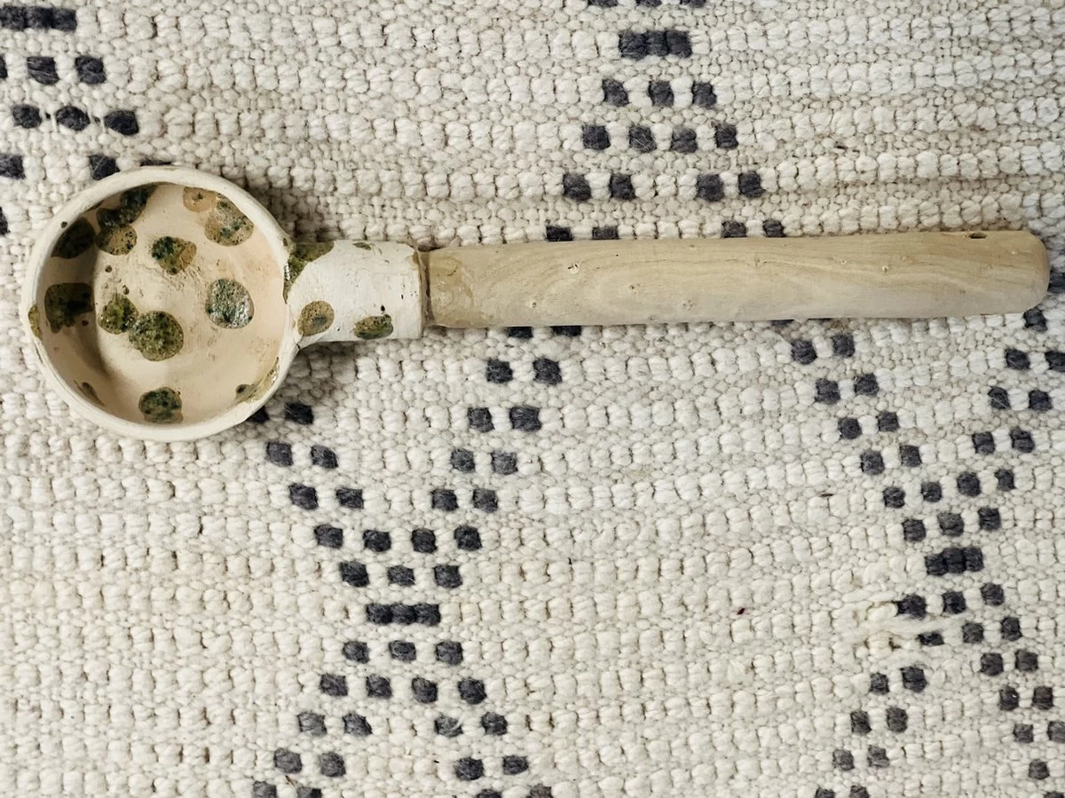 Cuillère De Service Tamegroute Marocaine | Cuillère Faite à La Main | Cuillère En Bois D'acacia | Jaune Moutarde Chiné émaillé | Décoratif | Garden Marocain 1 Cuillère De Service Tamegroute Marocaine | Cuillère Faite à La Main | Cuillère En Bois D'acacia | Jaune Moutarde Chiné émaillé | Décoratif | Garden Marocain