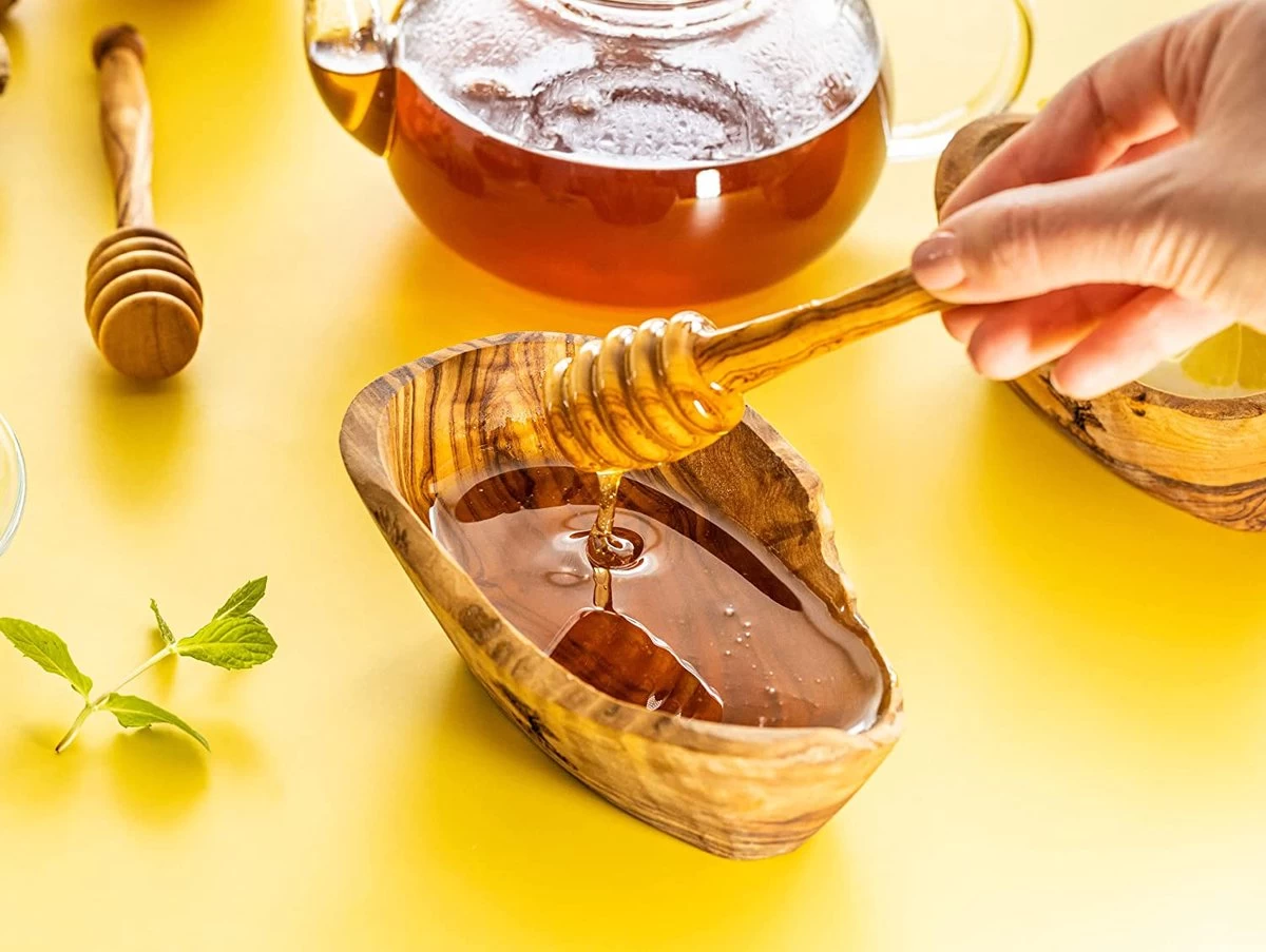 Cuillère à Miel De Haute Qualité Dans Un Ensemble De 2 En Bois D'olivier Exclusif - élévateur De Miel Pour Un Plaisir De Miel Unique - Distributeur De Cuillères à Sirop De Miel Fait à La Main - 15 Cm De Long 6 Cuillère à Miel De Haute Qualité Dans Un Ensemble De 2 En Bois D'olivier Exclusif - élévateur De Miel Pour Un Plaisir De Miel Unique - Distributeur De Cuillères à Sirop De Miel Fait à La Main - 15 Cm De Long – Image 6