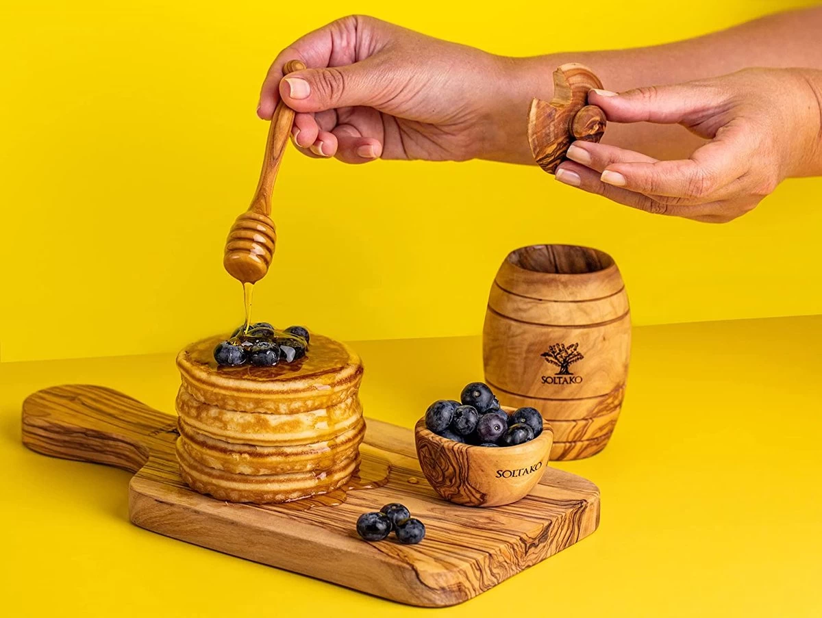 Cuillère à Miel De Haute Qualité Dans Un Ensemble De 2 En Bois D'olivier Exclusif - élévateur De Miel Pour Un Plaisir De Miel Unique - Distributeur De Cuillères à Sirop De Miel Fait à La Main - 15 Cm De Long 7 Cuillère à Miel De Haute Qualité Dans Un Ensemble De 2 En Bois D'olivier Exclusif - élévateur De Miel Pour Un Plaisir De Miel Unique - Distributeur De Cuillères à Sirop De Miel Fait à La Main - 15 Cm De Long – Image 7