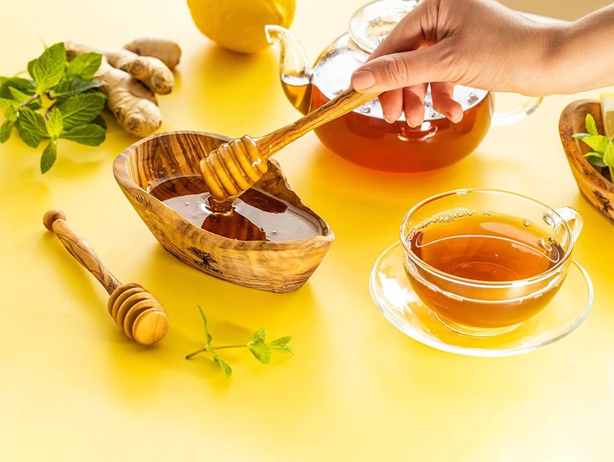 Cuillère à Miel De Haute Qualité Dans Un Ensemble De 2 En Bois D'olivier Exclusif - élévateur De Miel Pour Un Plaisir De Miel Unique - Distributeur De Cuillères à Sirop De Miel Fait à La Main - 15 Cm De Long 3 Cuillère à Miel De Haute Qualité Dans Un Ensemble De 2 En Bois D'olivier Exclusif - élévateur De Miel Pour Un Plaisir De Miel Unique - Distributeur De Cuillères à Sirop De Miel Fait à La Main - 15 Cm De Long – Image 3