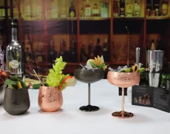 Sky Fish Verres à Vin En Acier Inoxydable – Etch Lot De 4 Gobelets à Cocktail Sans Pied, Tasses à Vin Noir, Lavage à La Main Uniquement. -Fournitures De Cuisine Boutique 1200x946