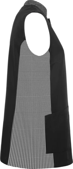 Roly Tablier Femme Zwart Avec Détails Losanges Avec Boutons-pression Dissimulés, Poches Et Col Mao, Modèle Aldany Taille L -Fournitures De Cuisine Boutique 520x1200 1