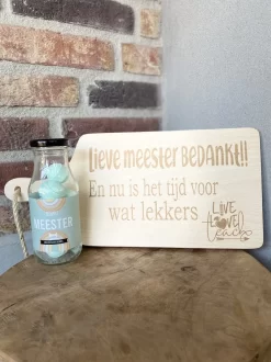 Paquet Cadeau Planche De Service Du Maître Merci Maître + Verre à Thé Avec Le Texte Dans Votre Classe C'est Toujours Très Amusant / Cadeau Professeur / Cadeau Maître / Fin D'année Scolaire / Au Revoir